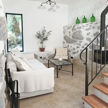 فيلة Casa Do Velho Vinhateiro