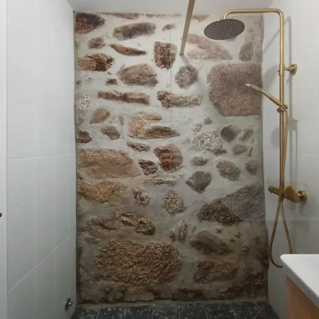 فيلة Casa Do Velho Vinhateiro